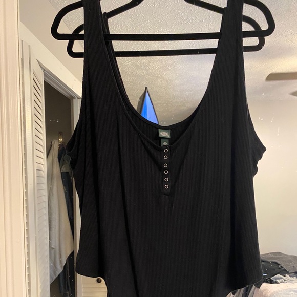 Plus Size bodysuit - Picture 1 of 3